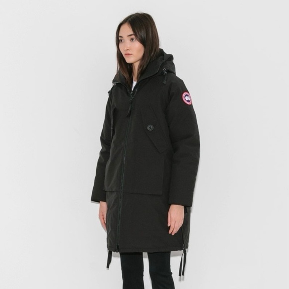Canada Goose Olympia Down Parka. Size Medium. EUC. Poshmark authentication. - Picture 10 of 16